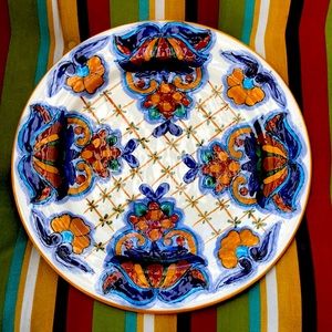 Terra Bella Porcelain Large Hanging Plate 11” Rustic Pattern